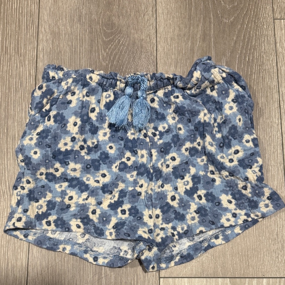 BearPaw Blue and Cream Floral High Waist Shorts